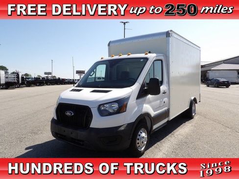 Used 2022 Ford Transit 350 DRW RWD image 1