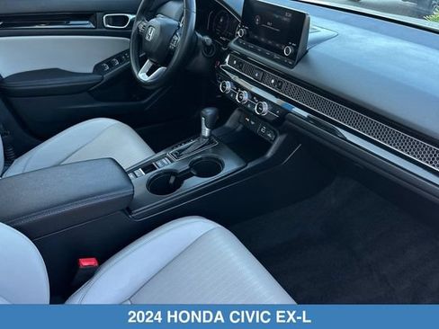 Certified 2024 Honda Civic EX-L image 19