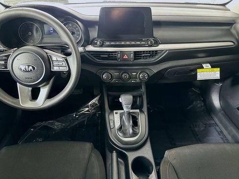 Used 2021 Kia Forte LXS FWD image 18