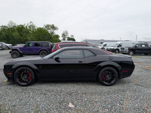 Used 2023 Dodge Challenger SRT Hellcat RWD image 2