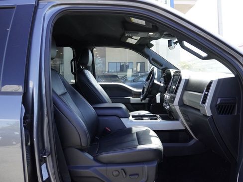 Used 2022 Ford F250 Lariat w/ Black Appearance Package AWD/4WD image 16