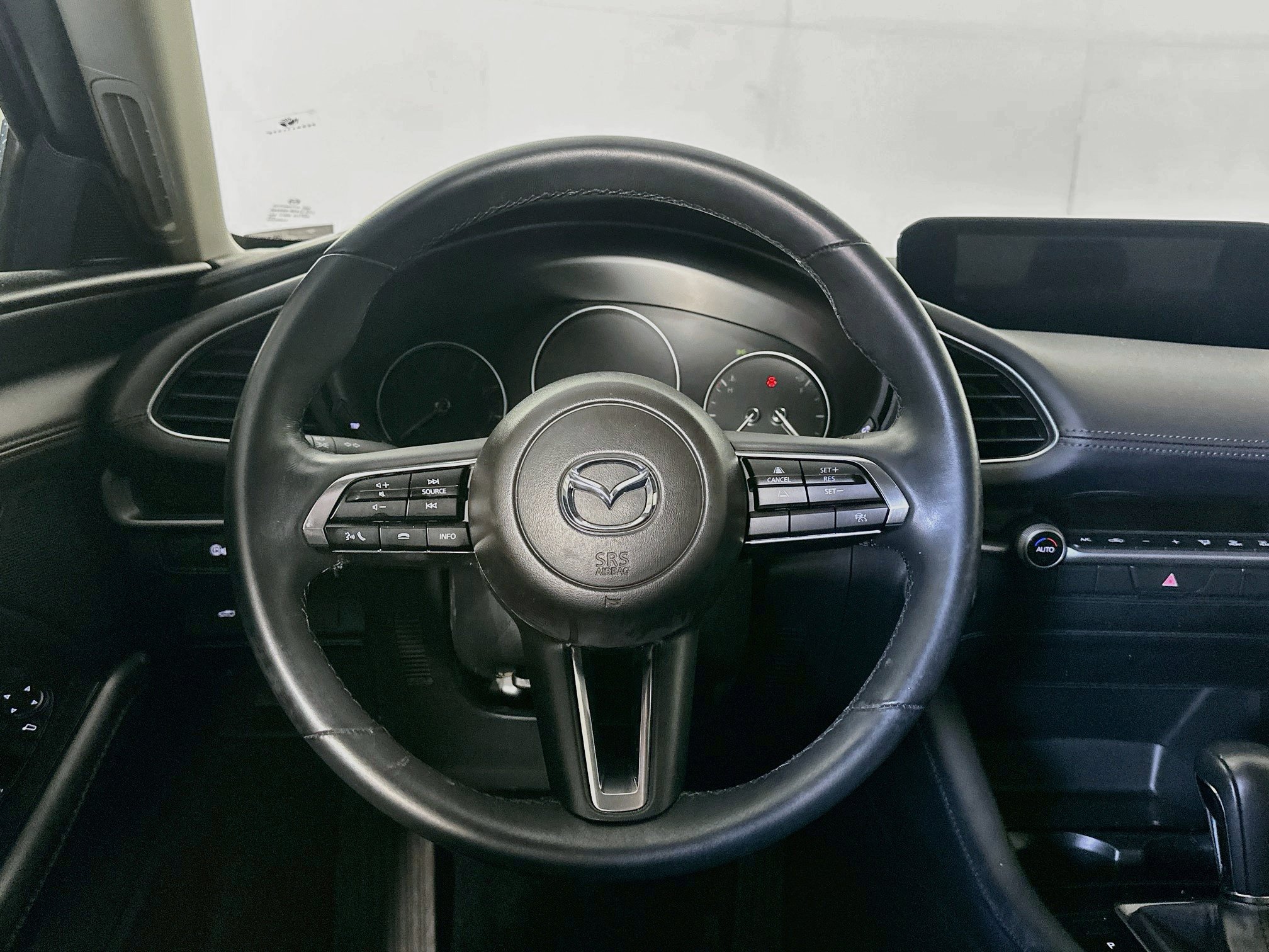 Used 2025 MAZDA MAZDA3 s FWD image 18