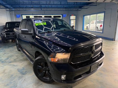 Used 2020 RAM 1500 Express w/ Wheel & Sound Group AWD/4WD image 3