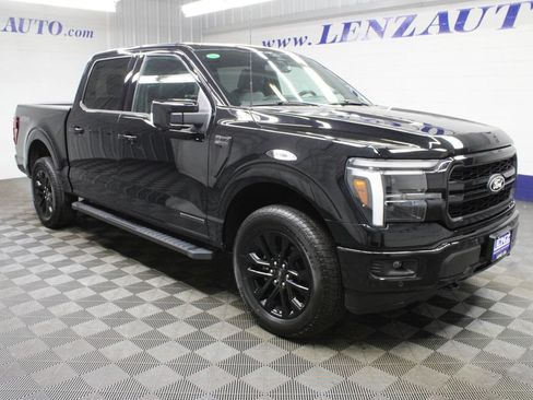 Used 2025 Ford F150 Lariat AWD/4WD image 3