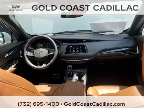 Used 2023 Cadillac XT4 Sport AWD/4WD image 10