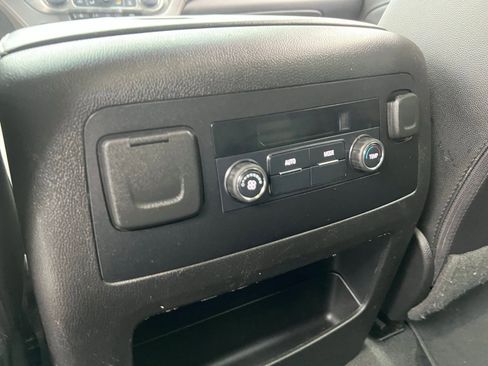 Used 2020 Chevrolet Tahoe LT AWD/4WD image 24