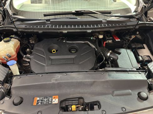 Used 2015 Ford Edge Titanium AWD/4WD image 29