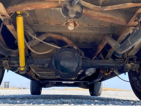 Used 1989 Chevrolet Silverado 1500 2WD Regular Cab image 34