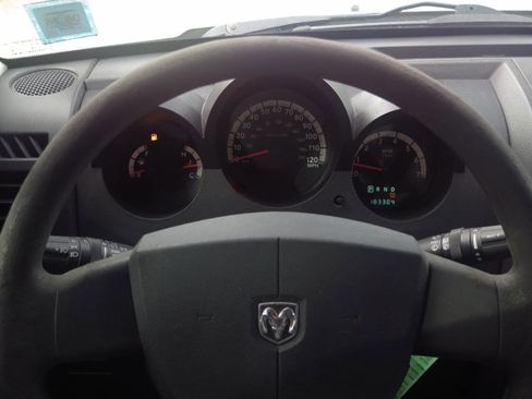 Used 2009 Dodge Nitro SE AWD/4WD image 13