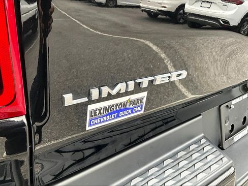 Used 2020 RAM 1500 Limited image 8