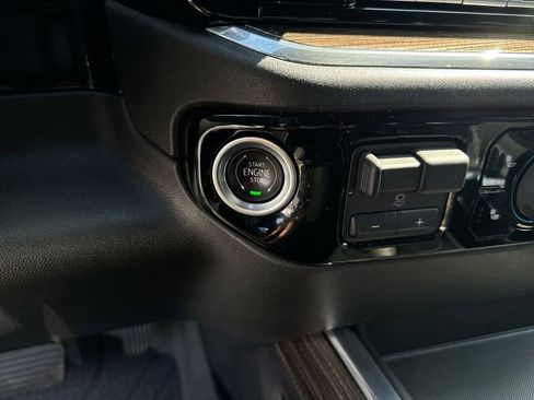 Used 2023 Chevrolet Silverado 1500 RST w/ Convenience Package II image 22