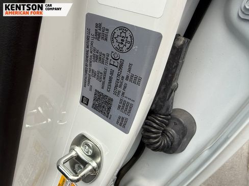 Used 2024 GMC Canyon Denali image 40