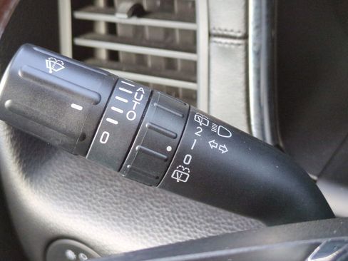 Used 2016 Lincoln Navigator Select image 30