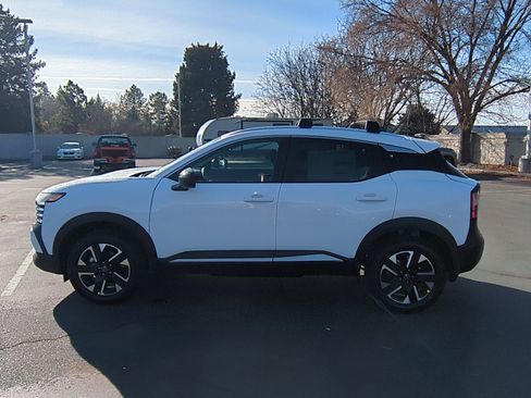 New 2026 Nissan Kicks SV image 9