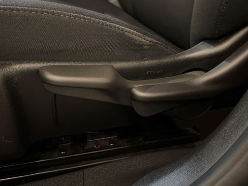 Used 2020 Chevrolet Malibu LS FWD image 14