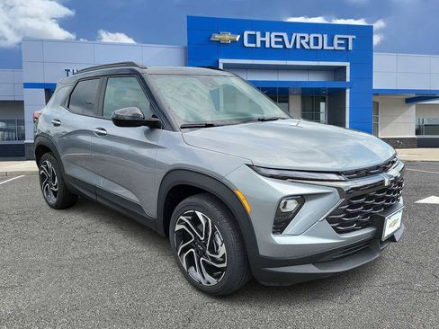 New 2026 Chevrolet TrailBlazer RS w/ Convenience Package AWD/4WD image 2
