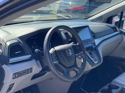 Used 2020 Honda Odyssey EX image 11