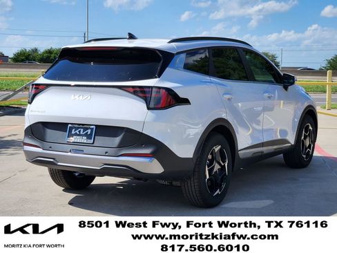 New 2026 Kia Sportage EX FWD image 3