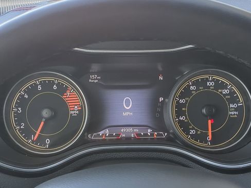 Used 2022 Jeep Cherokee Trailhawk image 25