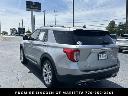 Used 2022 Ford Explorer Platinum w/ Equipment Group 601A AWD/4WD image 5