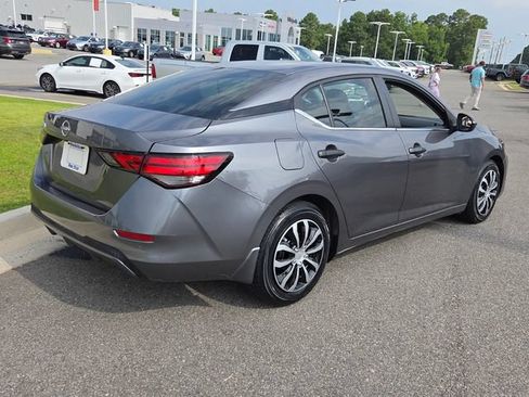 Used 2025 Nissan Sentra S FWD image 12