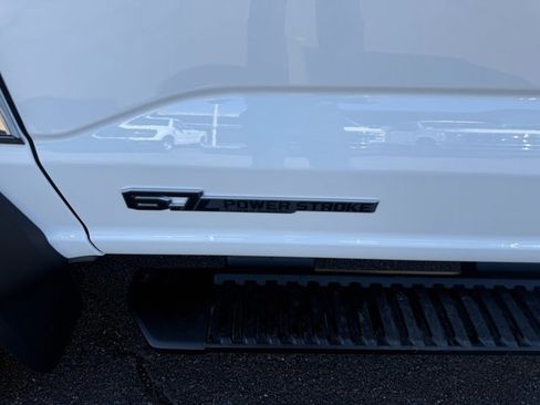 New 2026 Ford F550 4x4 Crew Cab Super Duty image 32