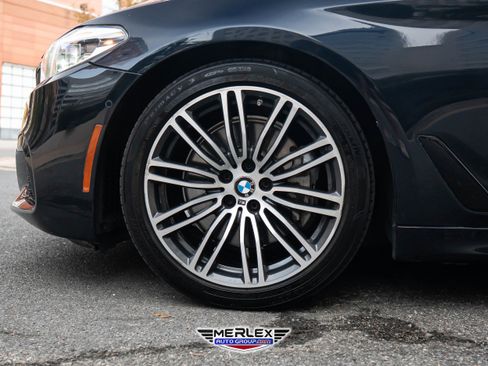 Used 2017 BMW 540i image 9