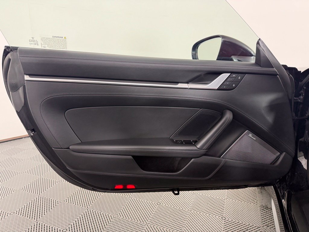 Certified 2025 Porsche 911 Turbo S AWD/4WD image 16