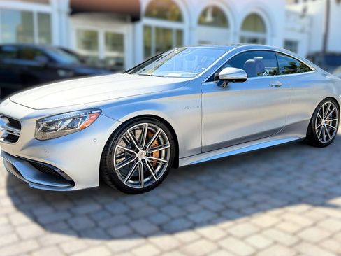 Used 2015 Mercedes-Benz S 63 AMG 4MATIC Coupe image 1
