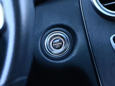 Used 2020 Mercedes-Benz C 300 Sedan image 21