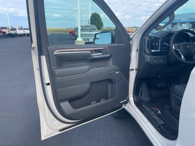 New 2026 Chevrolet Silverado 1500 RST AWD/4WD image 17