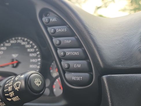 Used 2002 Chevrolet Corvette Convertible w/ Preferred Equipment Group2 RWD image 23