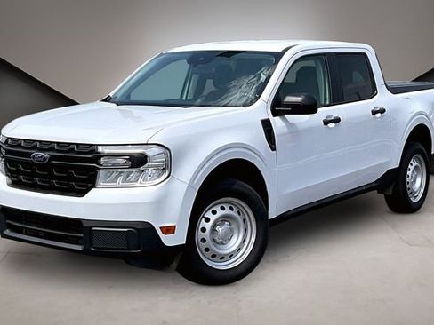 Used 2022 Ford Maverick XL FWD image 1