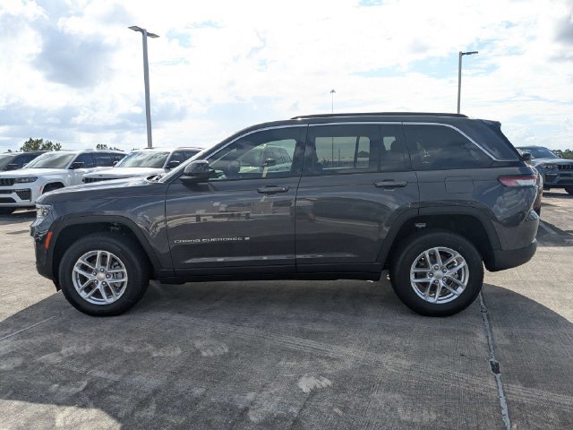 New 2026 Jeep Grand Cherokee Laredo X RWD image 7