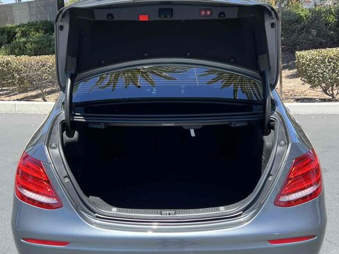 Used 2020 Mercedes-Benz E 350 Sedan image 73