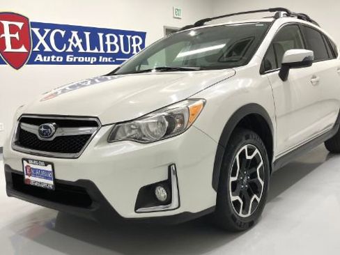 Used 2017 Subaru Crosstrek 2.0i Limited w/ Popular Package #2 image 8