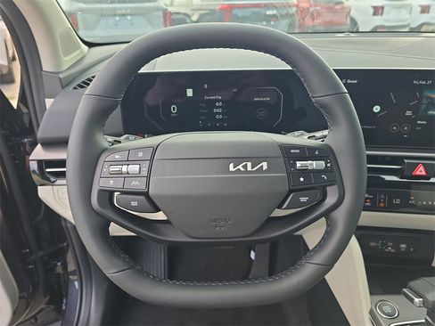 New 2026 Kia Sportage SX image 30