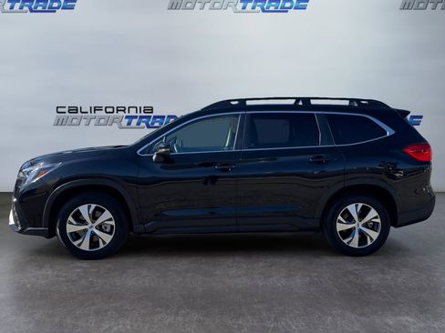 Used 2023 Subaru Ascent Premium w/ Convenience Package AWD/4WD image 8