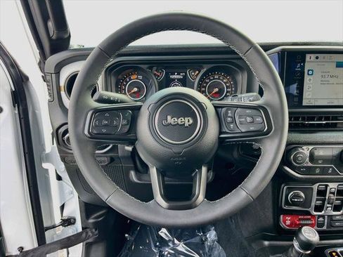 Certified 2026 Jeep Wrangler Unlimited Sport AWD/4WD image 11