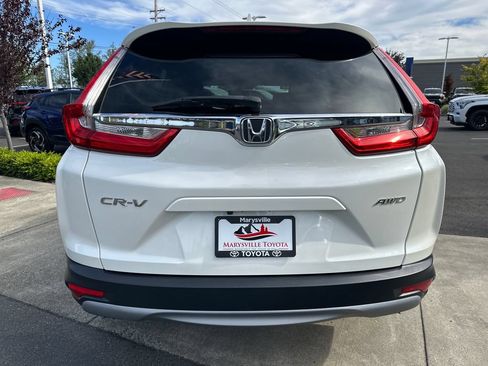 Used 2018 Honda CR-V EX image 4