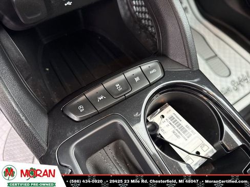 Used 2022 Chevrolet TrailBlazer LT w/ LPO, Blackout Package image 18