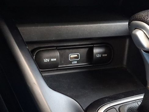 Used 2022 Kia Soul LX w/ Technology Package FWD image 27