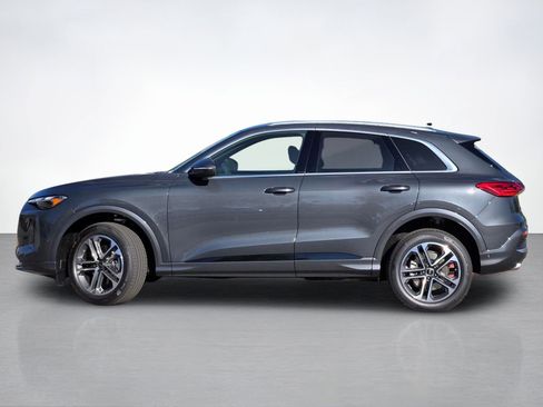 New 2026 Audi Q5 Premium AWD/4WD image 3