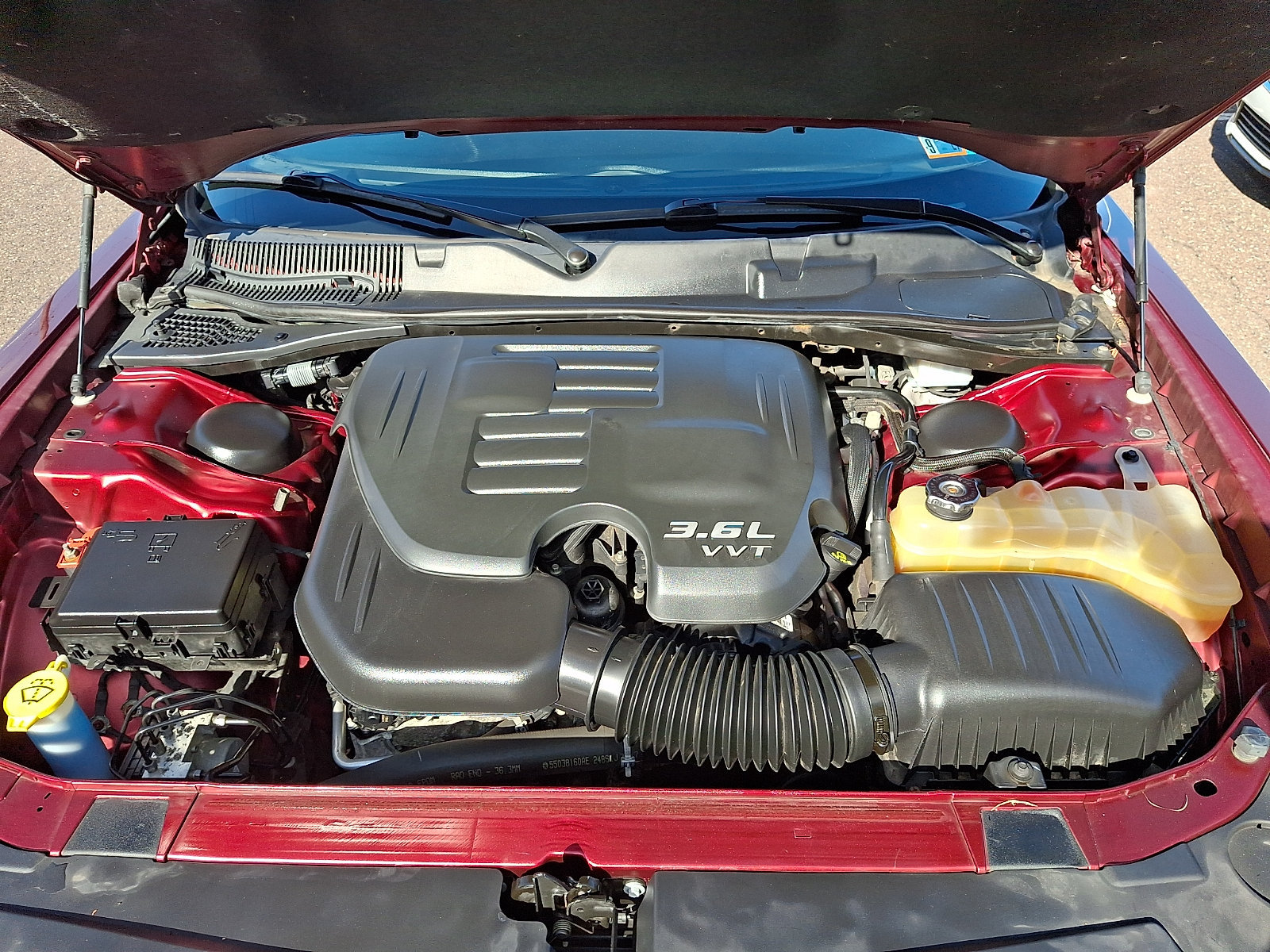 Used 2018 Dodge Challenger SXT Plus RWD image 28