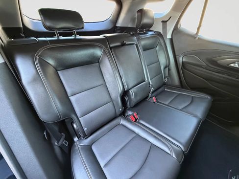 Used 2020 GMC Terrain SLT w/ Preferred Package AWD/4WD image 18