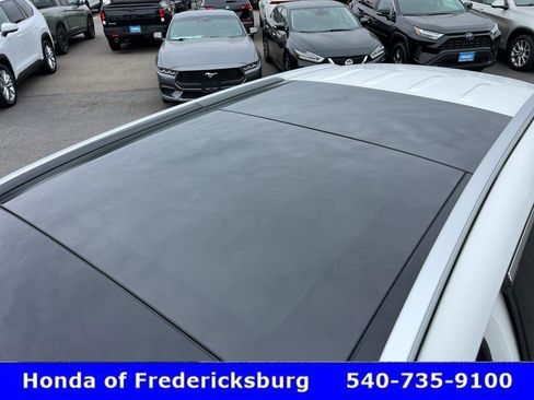 Used 2021 Mercedes-Benz GLC 300 image 12