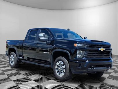Used 2025 Chevrolet Silverado 2500 Custom w/ Custom Value Package