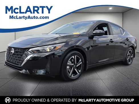 Used 2024 Nissan Sentra SV image 1
