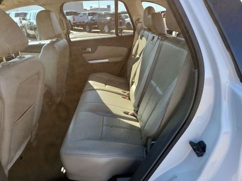Used 2013 Ford Edge SEL image 21