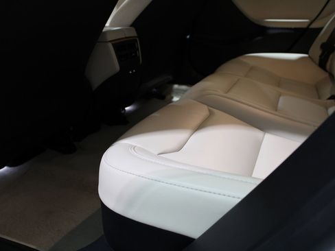 Used 2018 Tesla Model S 75D image 16